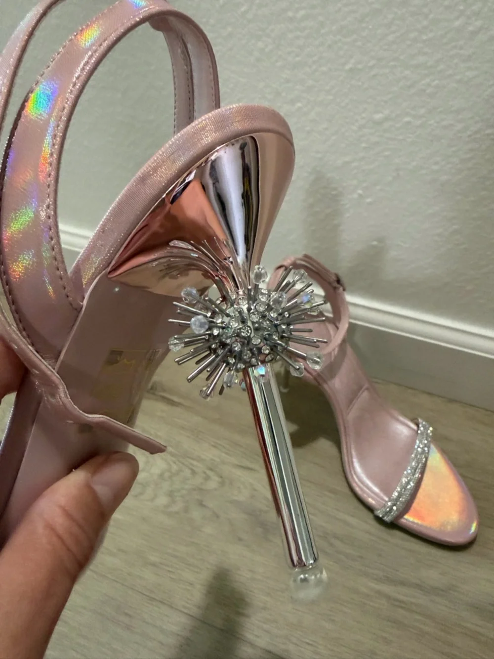 💗 NWOT Wicked x ALDO Glinda pink magic sparkle heels - Picture 7 of 12